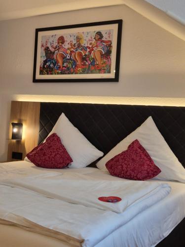 Hotel St. Georg Garni - image 14