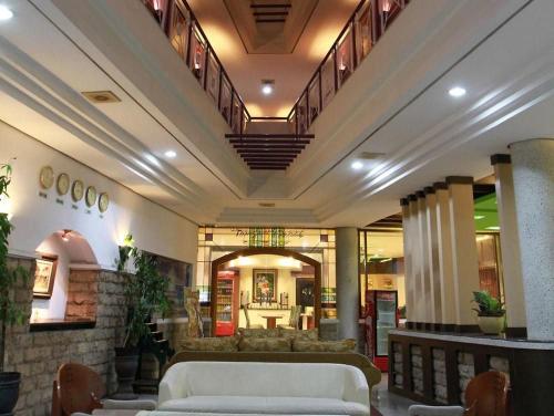 YUTAKA INN Kalimas Ampel Surabaya  near Jalesveva Jayamahe Monument
