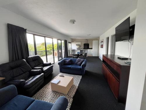 Kenepuru view - private getaway in the Sounds in Portage