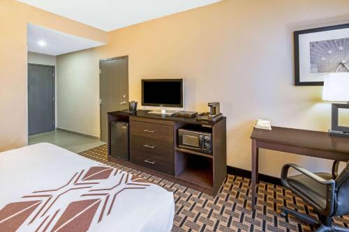 La Quinta by Wyndham Denison - North Lake Texoma - image 7
