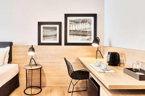 Guestroom, Dazzler by Wyndham Rosario in Rosario