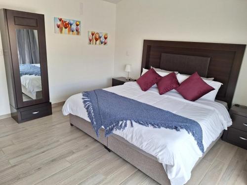 Charming and Spacious Home with Garden and Terrace