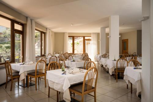 Hotel Coste - image 9