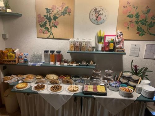 Ételek és italok, Hotel Garni Delle Rose in Dro