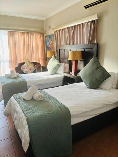 Ulifalodge & functions in Dawncliffe