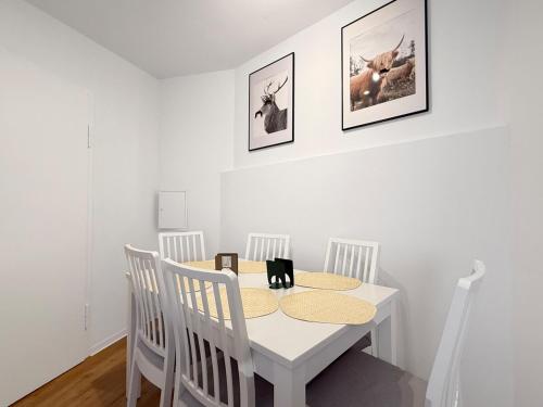 Zentr Stuttgart Gruppen-Duplex 13 Schlafplätze, PS5, Spiele & Terrasse, Štutgart (fotografie 3)