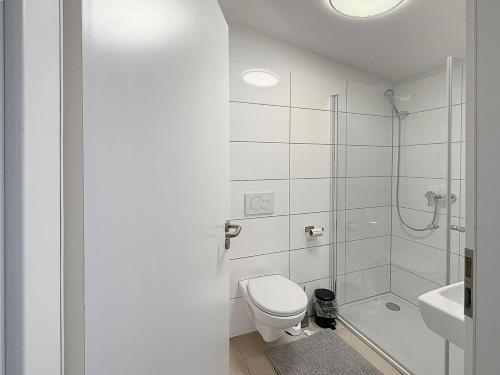 Zentr Stuttgart Gruppen-Duplex 13 Schlafplätze, PS5, Spiele & Terrasse, Štutgart (fotografie 9)