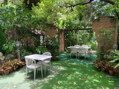 Garden, Ruennakornin Homestay near Sala Klang Health Center