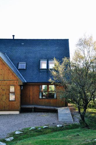 Зовнішній вигляд готелю, Birch and Oak Lodges in Barr