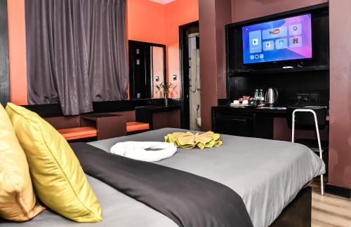 room detail thumbnail 0