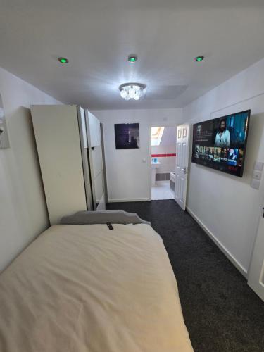 Very cosy 3 bedroom house close to city in Foleshill