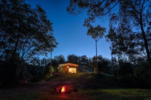 Off-Grid Eco Cabin in Bellingen