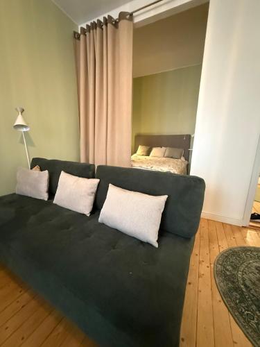Cozy studio in Punavuori near Löyly