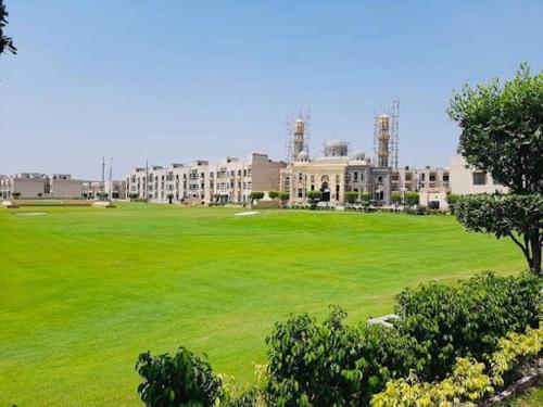 Flat Apartment 1 & 2 Bed Guest Rooms near Bahria Town Orchard Raiwind Road Lahore independent OR Shared, Lahore (foto 8)