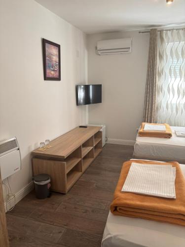 Apartman Popovic 2, Ub (foto 10)