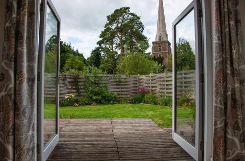 Beautiful Cabin Near Hay-on-Wye in Peterchurch