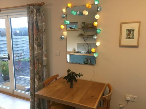 Beautiful Cabin Near Hay-on-Wye in Peterchurch