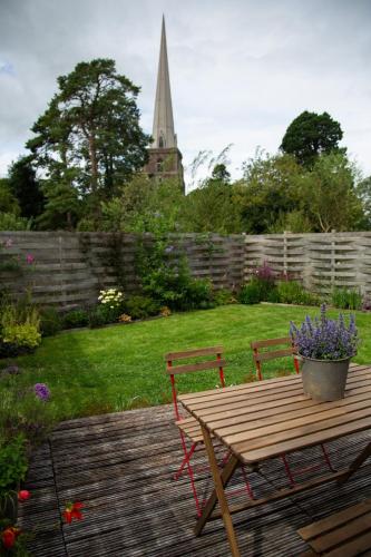 Beautiful Cabin Near Hay-on-Wye in Peterchurch