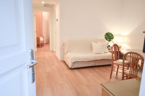 One-Bedroom Apartment - Ground Floor