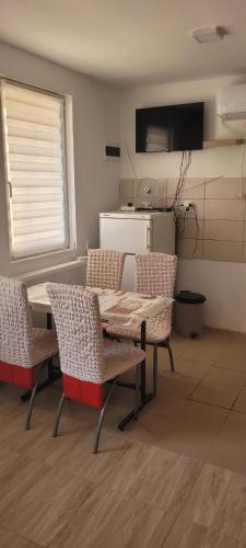 Konak Kod Gorana 3 in กัต