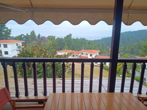 Theo's apartment Theo's apartment