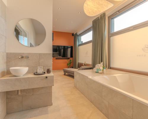 Spa & Stay, Lucerne (photo 6)