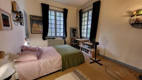 Comme à la campagne en plein cœur de village (Comme a la campagne en plein cœur de village) in ฟองวิเย่