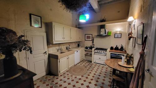 Comme à la campagne en plein cœur de village (Comme a la campagne en plein cœur de village) in ฟองวิเย่