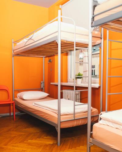 LazeMaze Hostel – Krakow, PA
