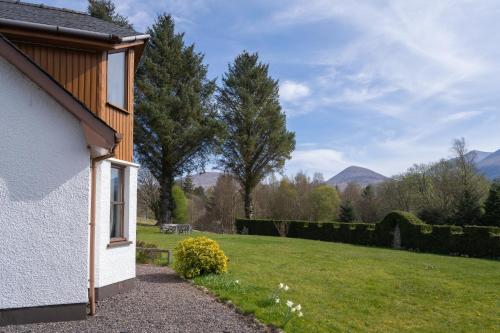 Зовнішній вигляд готелю, Mizpah Bed & Breakfast near Ben Nevis Highlands in Ройбрідж