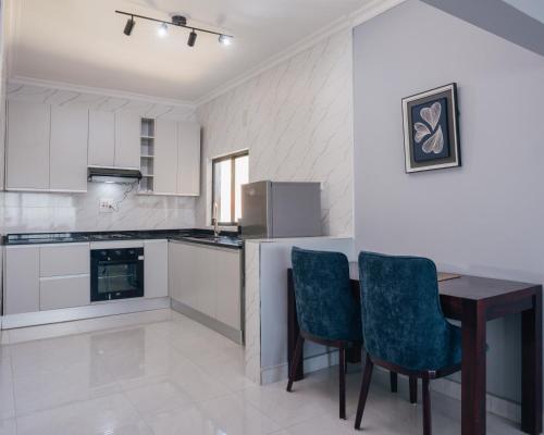 The KWASU Apartments in ชีปาตา