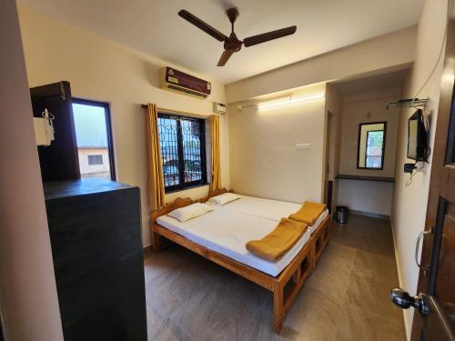 Sai Sharad Guest House  in Dargalim