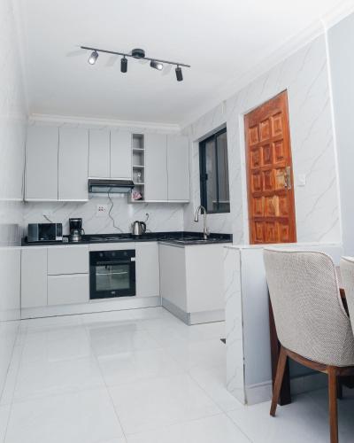 The KWASU Apartments in ชีปาตา