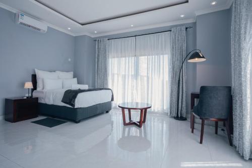 The KWASU Apartments in ชีปาตา