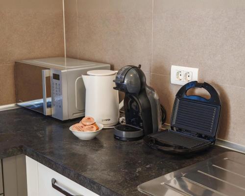 Bepo Apartment with Balcony - FREE PARKING, Split (foto 11)