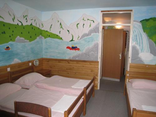 Hostel pod Voglom in Bohiņsko Jezero