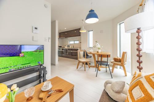 Direct access to Asakusa and Tokyo Skytree, 3 minutes to subway, Sumida Villa