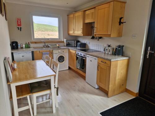 Kings Reach - Crinan Cottage in Kilmichael Glassary