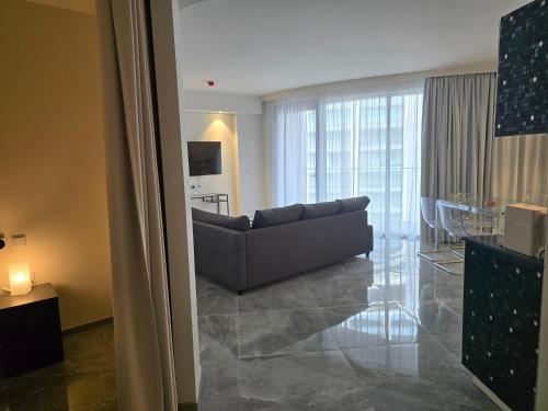 Two-Bedroom Apartment with Balcony image 10