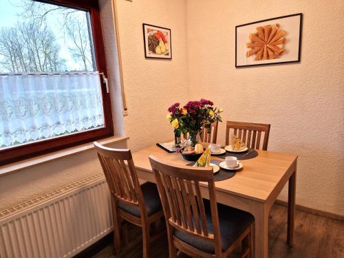 Gästehaus Kühn Warft 01 EG - image 2