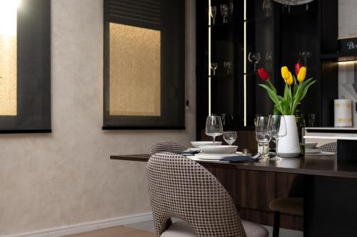 Guest Apartment by Manga in ดูโดวาชูมา