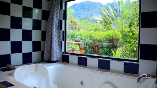 Badkamer, Las Terrazas de Dana Boutique Lodge & Spa in Mindo