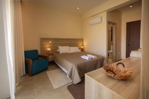 Vina Oliva Resort in Pissouri