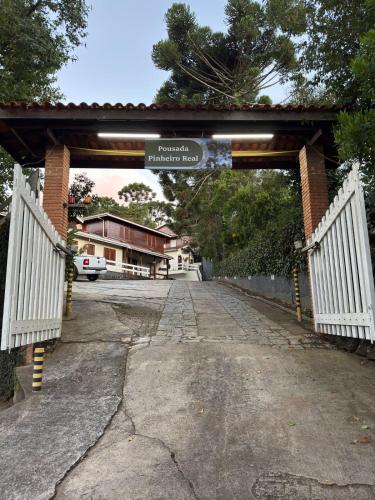 Pousada Pinheiro Real - image 10