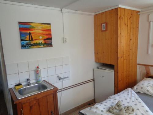 Irénke Vendégház - image 12