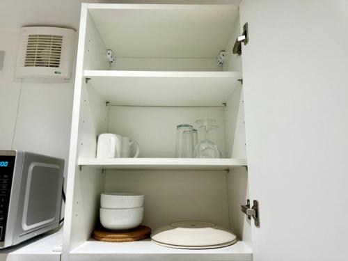 Light & Lamp, En-Suite Studio, in Woolwich, Woolwich (фото 5)