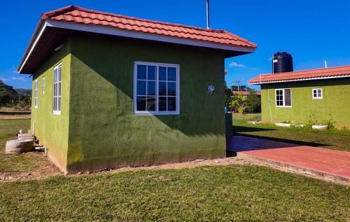 Exterior view, The Residence at Seville Gated FullyAC Washer Dryer PayPal Prepayment Required in Spanish Town
