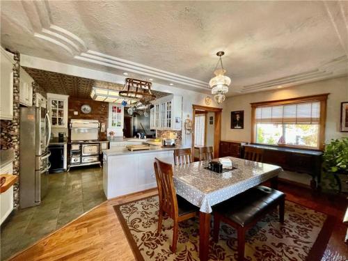 Hillyard Lake Front Hillyard Lake Front