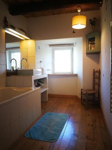Ferme traditionnelle in 訥韋格利斯