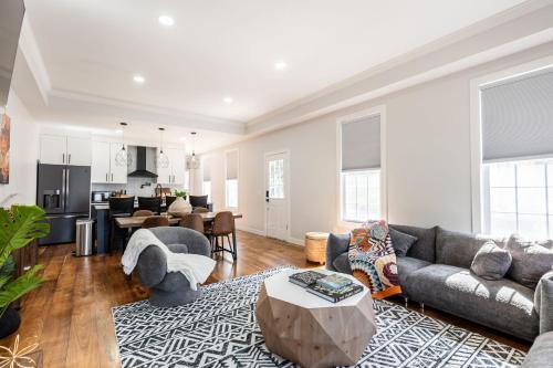 Spacious & Cozy Central Cincinnati Home, Цинциннати (фото 5)